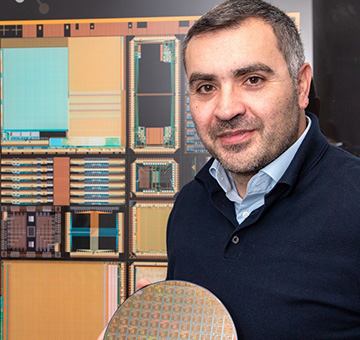 Professor Themis Prodromakis